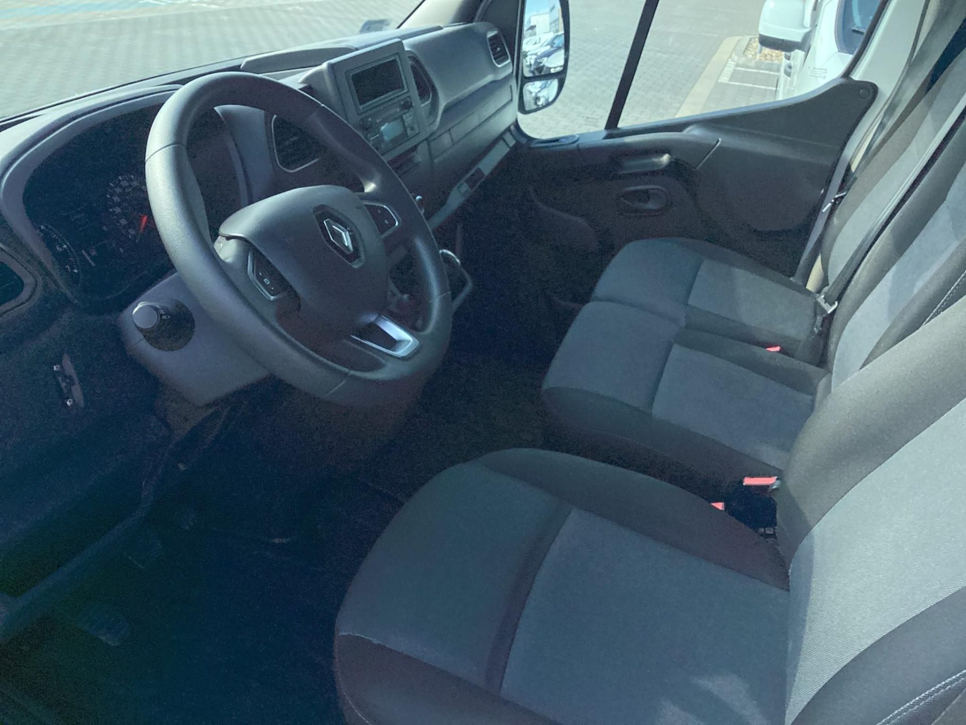 RENAULT MASTER 2.3 dCi 165 L3 3,5t Pack Comfort Mo.-i.1.tul.! 10 Palettás !