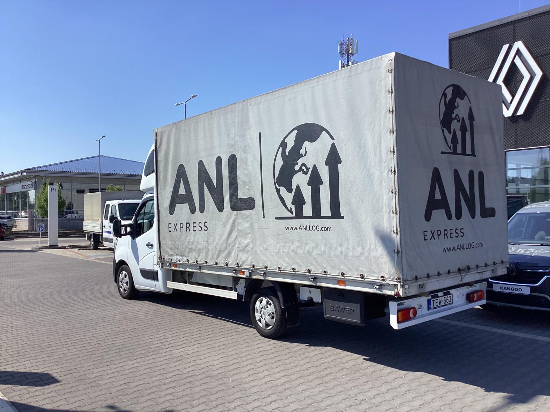 RENAULT MASTER 2.3 dCi 165 L3P3 3,5t Extra 10 Palettás.légrugók hátul.állófűtés.hálófülke !