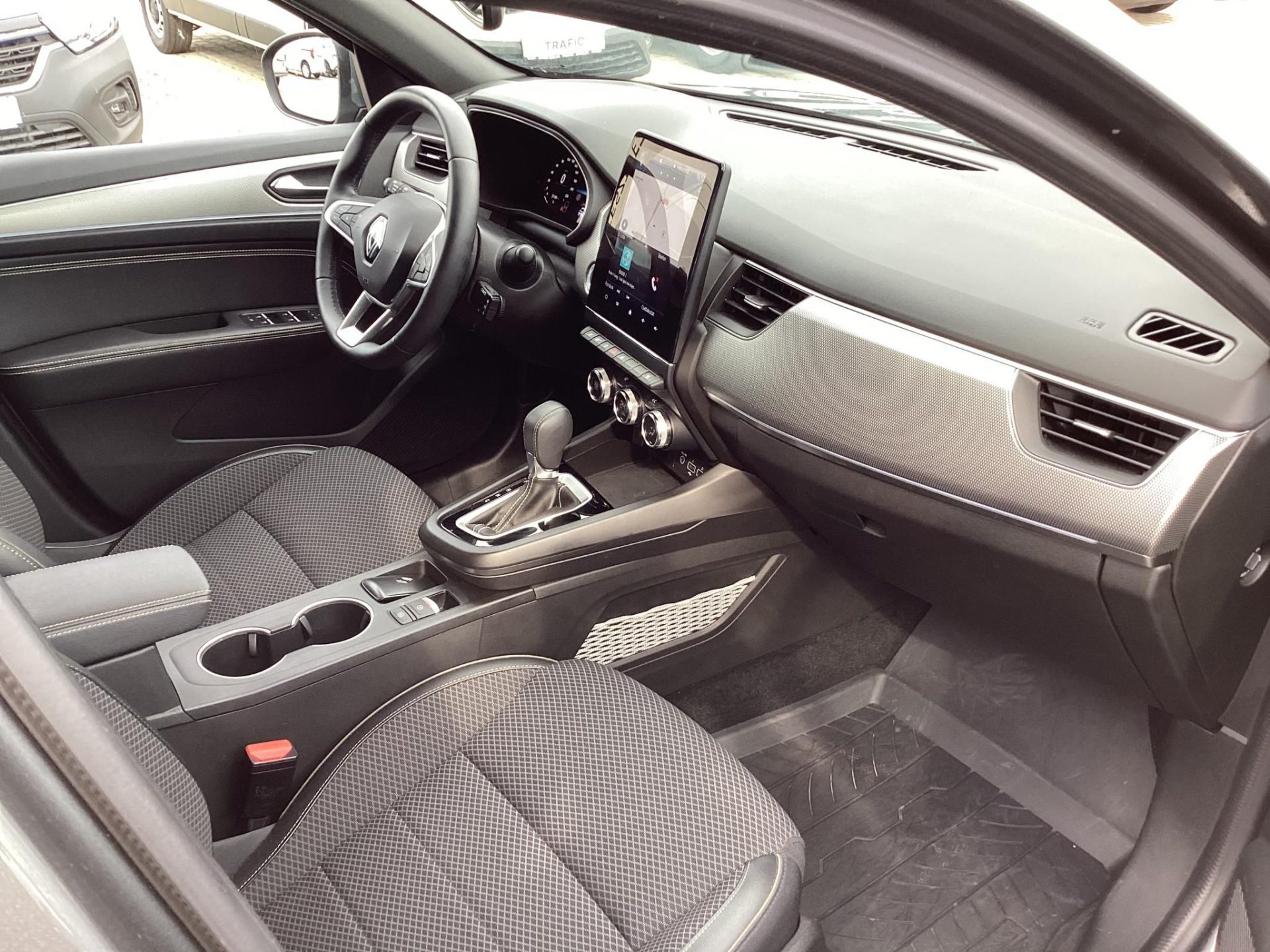RENAULT ARKANA 1.3 TCe mild Hybrid Techno EDC Mo.-i.1.tul. GYÁRI GARANCIA 2029.04.v.100e km-ig !