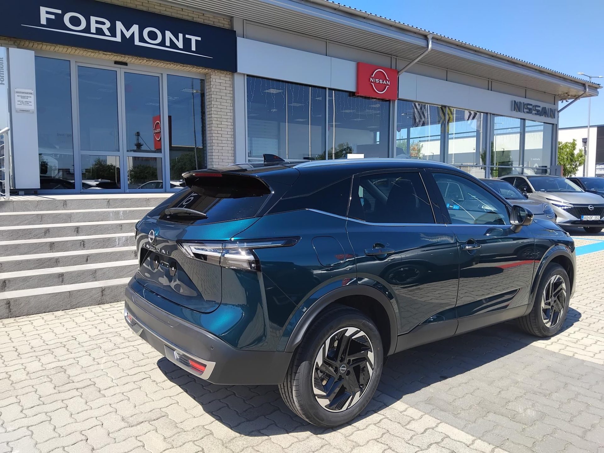 NISSAN QASHQAI 1.3 DIG-T Mild Hybrid N-Connecta X-Tronic NAGY KEDVEZMÉNY! PANORÁMA TETŐ+MÉLYÓCEÁN&FEKETE FÉNYEZÉS!!!!!