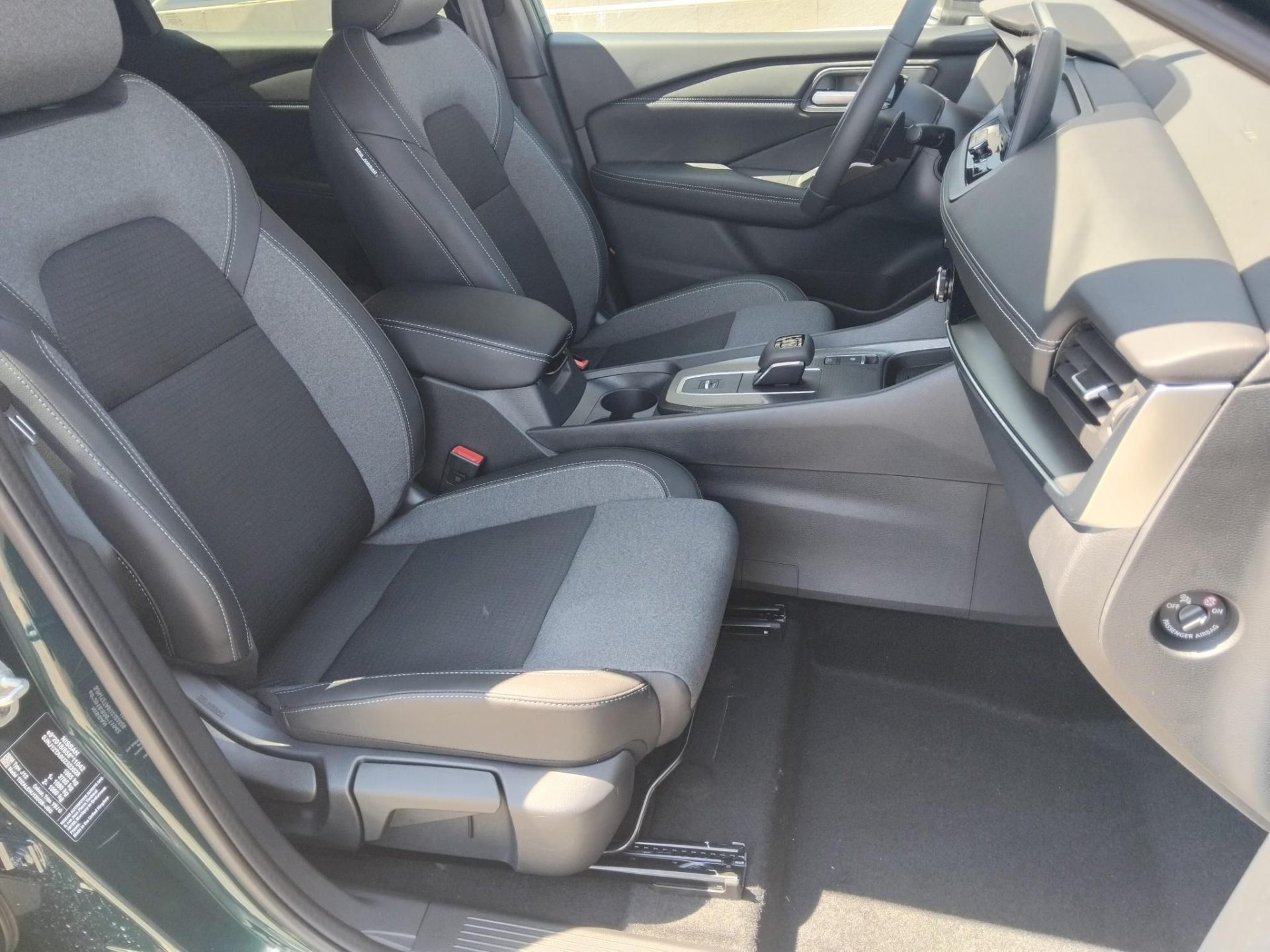 NISSAN QASHQAI 1.3 DIG-T Mild Hybrid N-Connecta X-Tronic NAGY KEDVEZMÉNY! PANORÁMA TETŐ+MÉLYÓCEÁN&FEKETE FÉNYEZÉS!!!!!