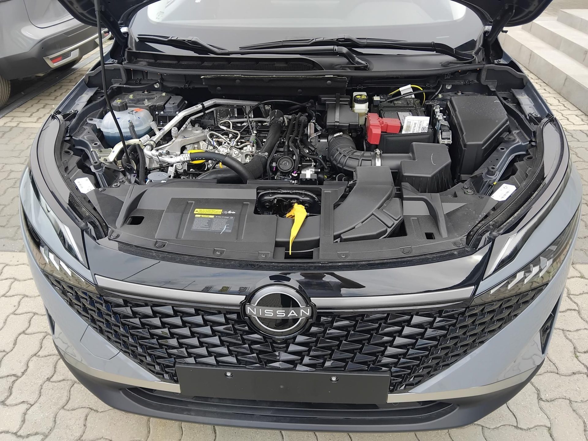 NISSAN QASHQAI 1.3 DIG-T Mild Hybrid N-Connecta X-Tronic NAGY KEDVEZMÉNNYEL! PANORÁMA TETŐ+GYÖNGYHÁZSZÜRKE FÉNYEZÉS!!!!!