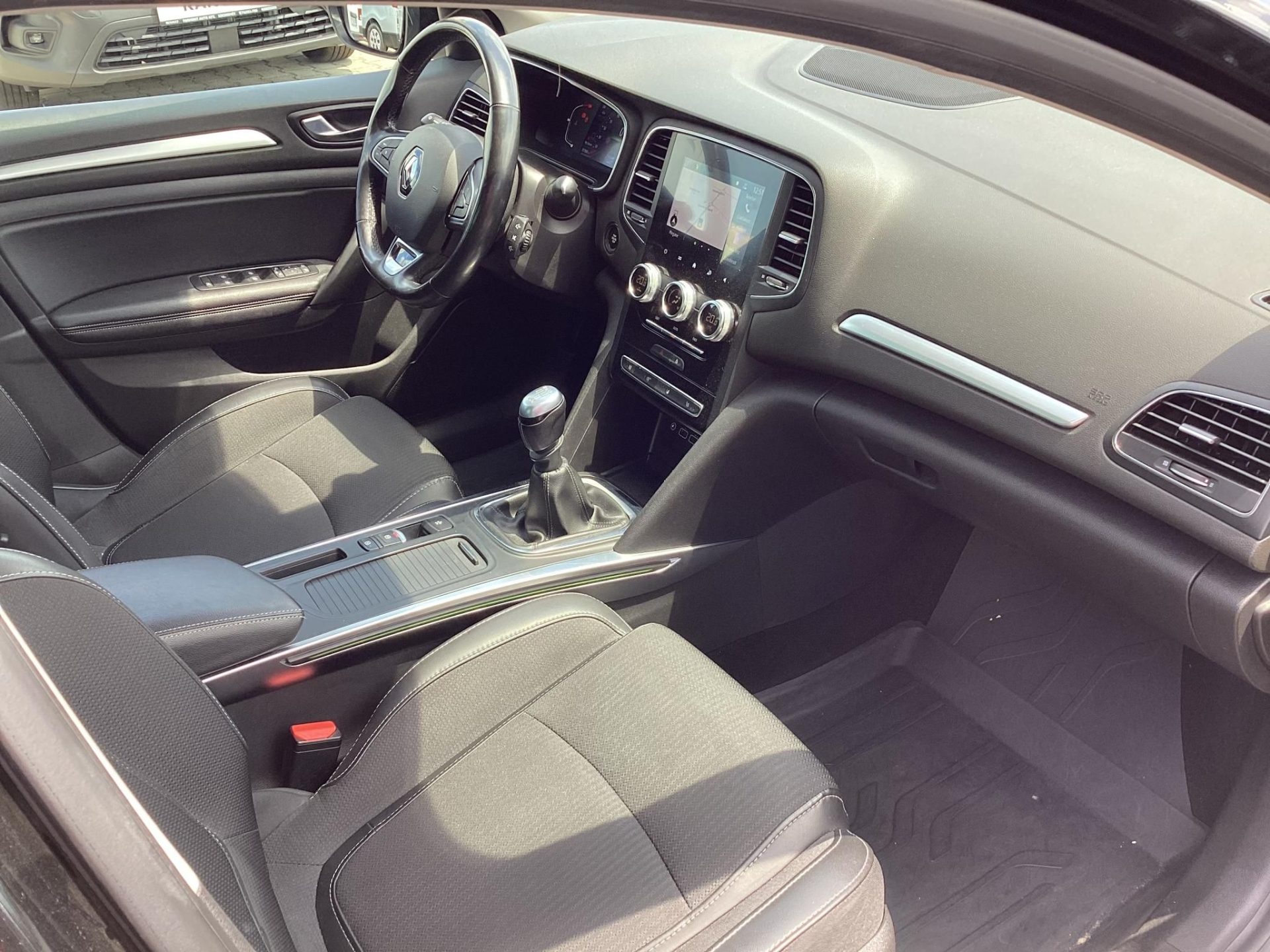 RENAULT MEGANE GrandCoupé 1.5 Blue dCi Limited Plus LED/NAVI/KEYLESS-GO/ÜLÉS-KORMÁNYFŰTÉS/