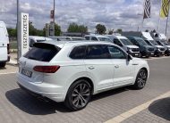 VOLKSWAGEN TOUAREG 3.0 V6 TDI R-Line Tiptronic ic Mo.-i /NIGHT VISION/4CONTROL/DYNAUDIO/PANORÁMA/LÉGRUGÓ/3.5T