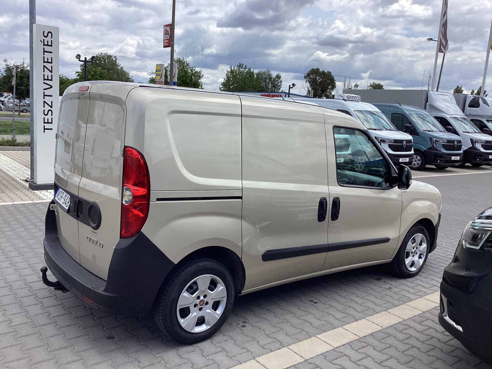FIAT DOBLO Dobló Cargo 1.3 Mjet Mo.-i.128ekm ! VÉGIG SZERVÍZKÖNYVES ! NEM AD-BLUE-s !
