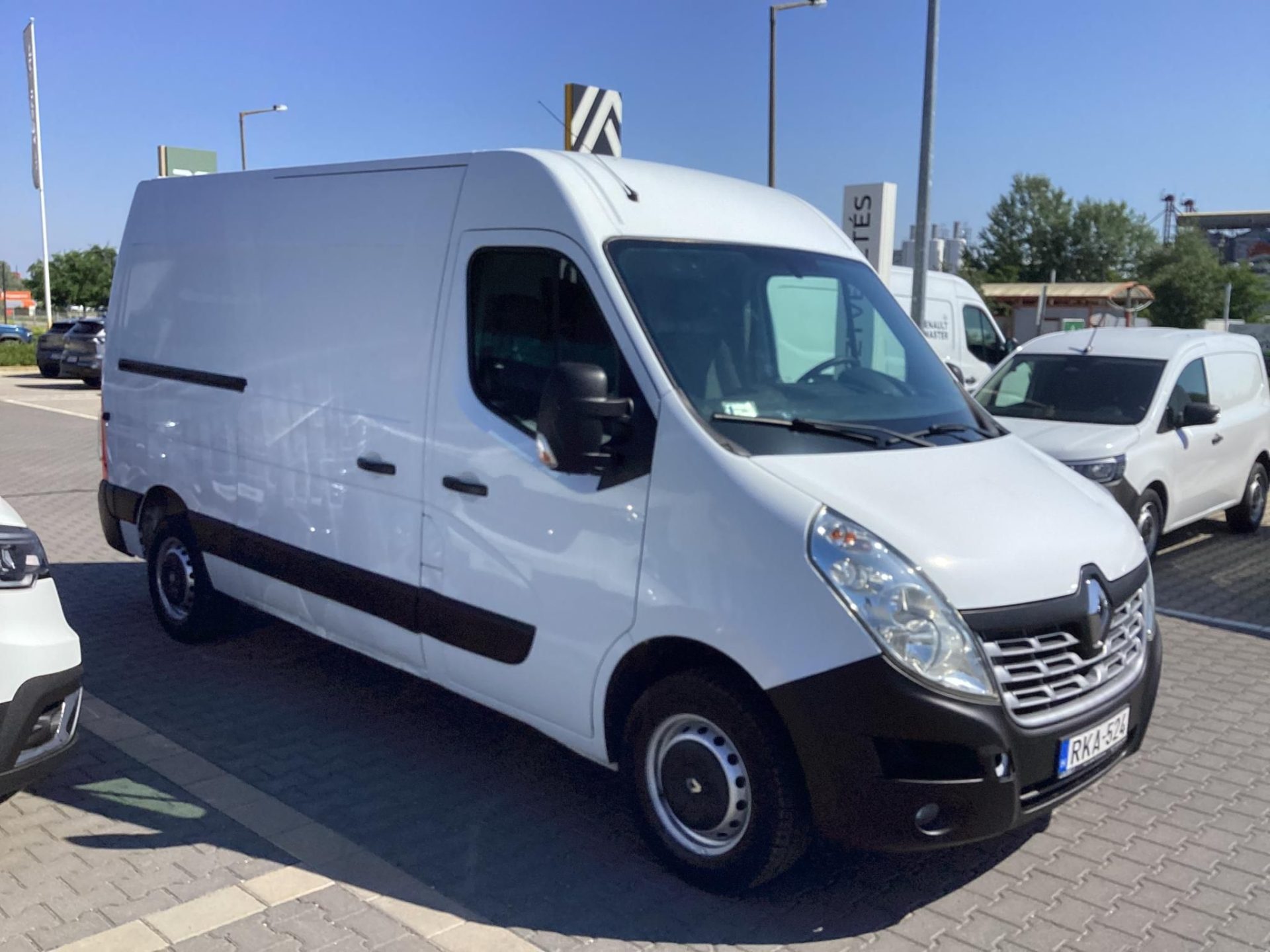 RENAULT MASTER 2.3 dCi 130 L2H2 3,5t Pack Comfort Mo.-i.1.tul. !