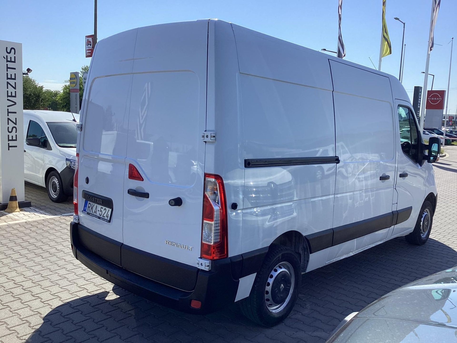 RENAULT MASTER 2.3 dCi 130 L2H2 3,5t Pack Comfort Mo.-i.1.tul. !