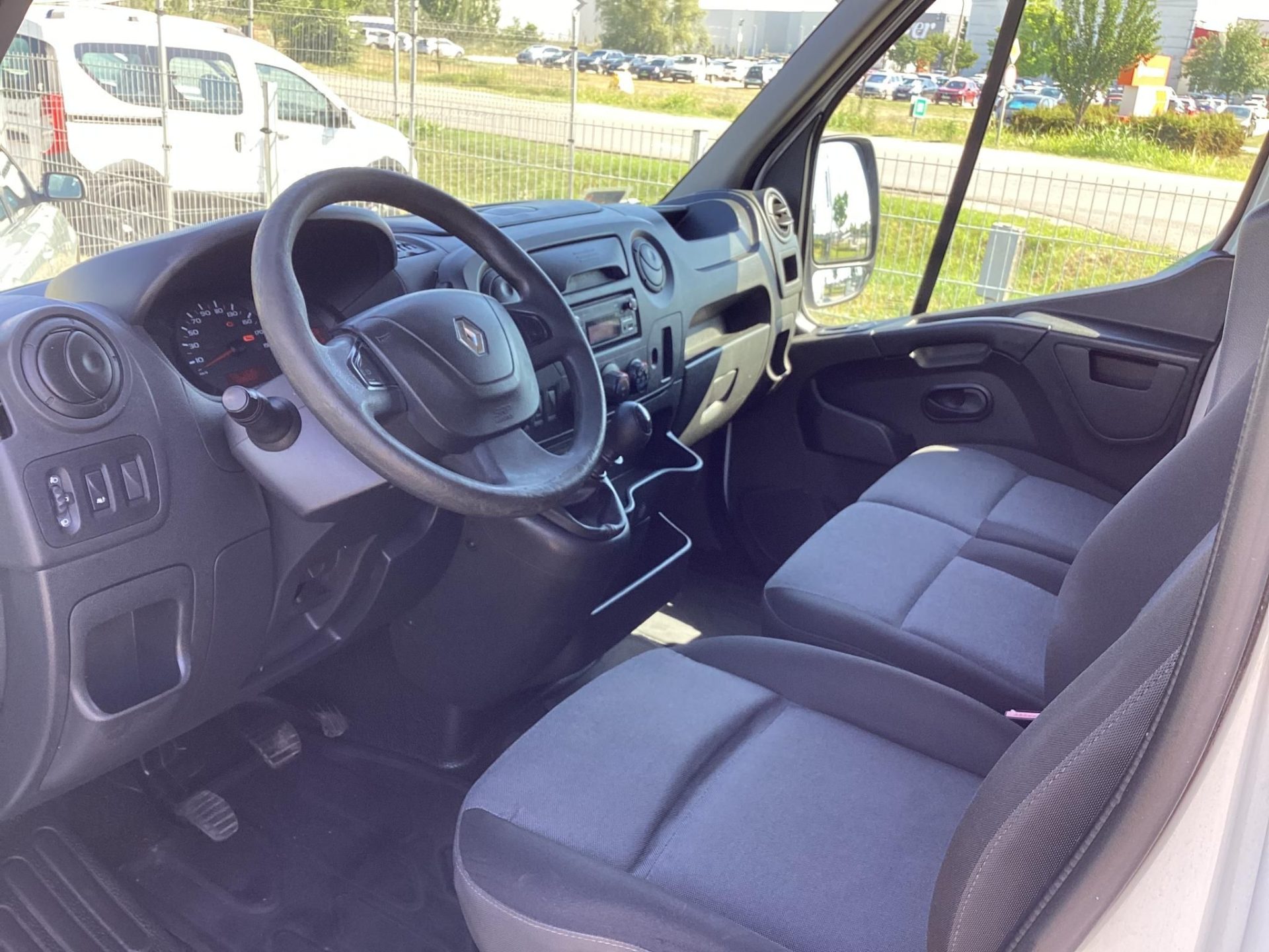 RENAULT MASTER 2.3 dCi 130 L2H2 3,5t Pack Comfort Mo.-i.1.tul. !