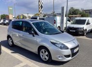 RENAULT SCENIC Scénic 1.9 dCi Dynamique BOSE HIFI/DUPLA EL.PANORÁMATETŐ/HOROG/NAVI/RADAR/ÜLÉSFŰTÉS/KEYLESS-GO