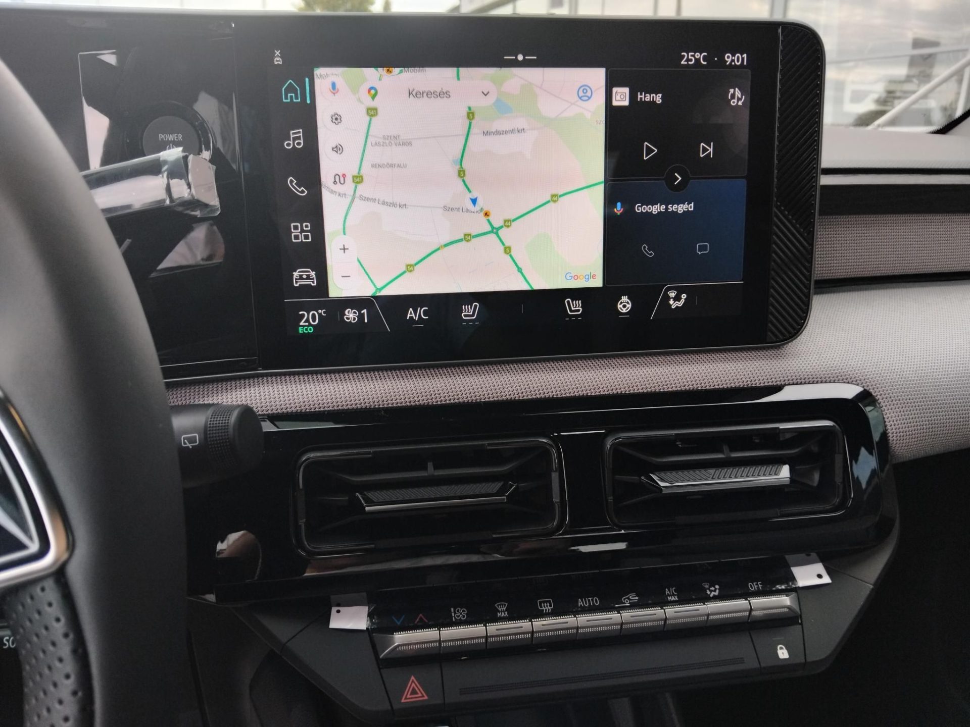 NISSAN MICRA 52 kWh Advance KÉSZLETRŐL NAGY KEDVEZMÉNNYEL!!!