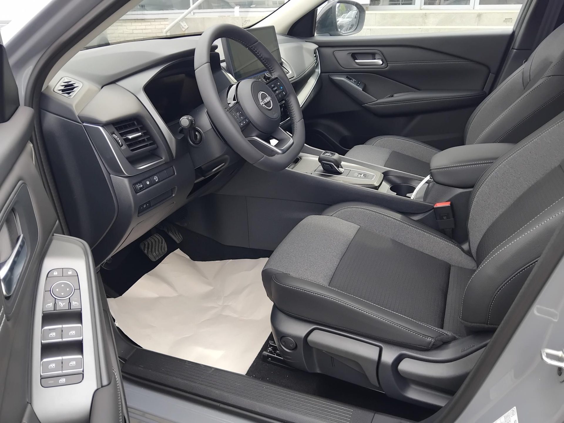 NISSAN QASHQAI 1.3 DIG-T Mild Hybrid N-Connecta X-Tronic NAGY KEDVEZMÉNNYEL KÉSZLETRŐL!!