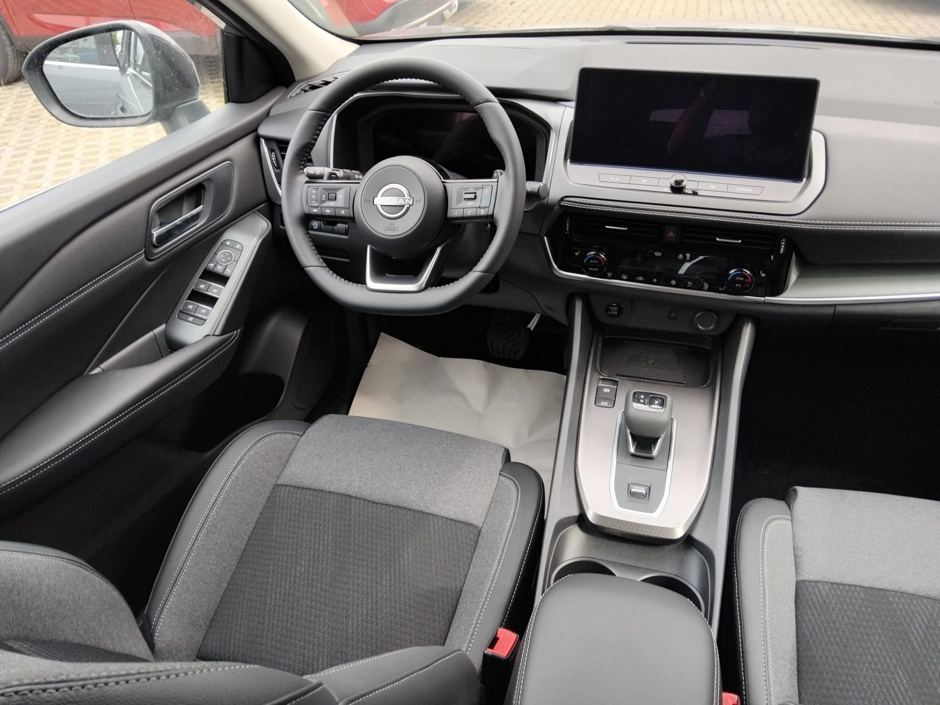 NISSAN QASHQAI 1.3 DIG-T Mild Hybrid N-Connecta X-Tronic NAGY KEDVEZMÉNNYEL KÉSZLETRŐL!!