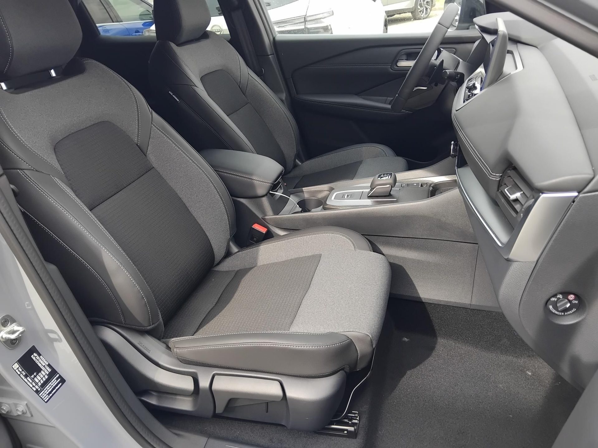 NISSAN QASHQAI 1.3 DIG-T Mild Hybrid N-Connecta X-Tronic NAGY KEDVEZMÉNNYEL KÉSZLETRŐL!!