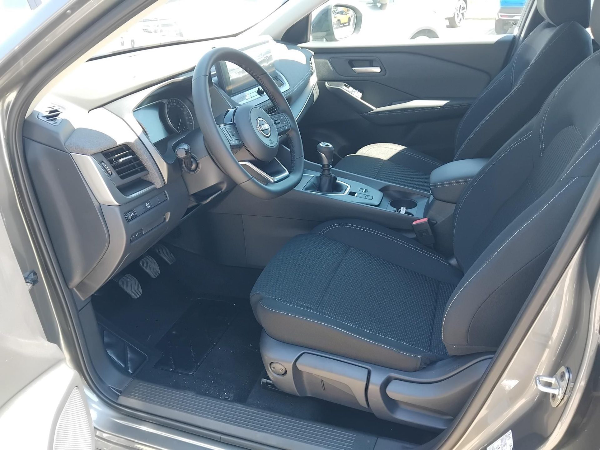 NISSAN QASHQAI 1.3 DIG-T Mild Hybrid Acenta NAGY KEDVEZMÉNNYEL!!! MANUÁLIS VÁLTÓVAL!