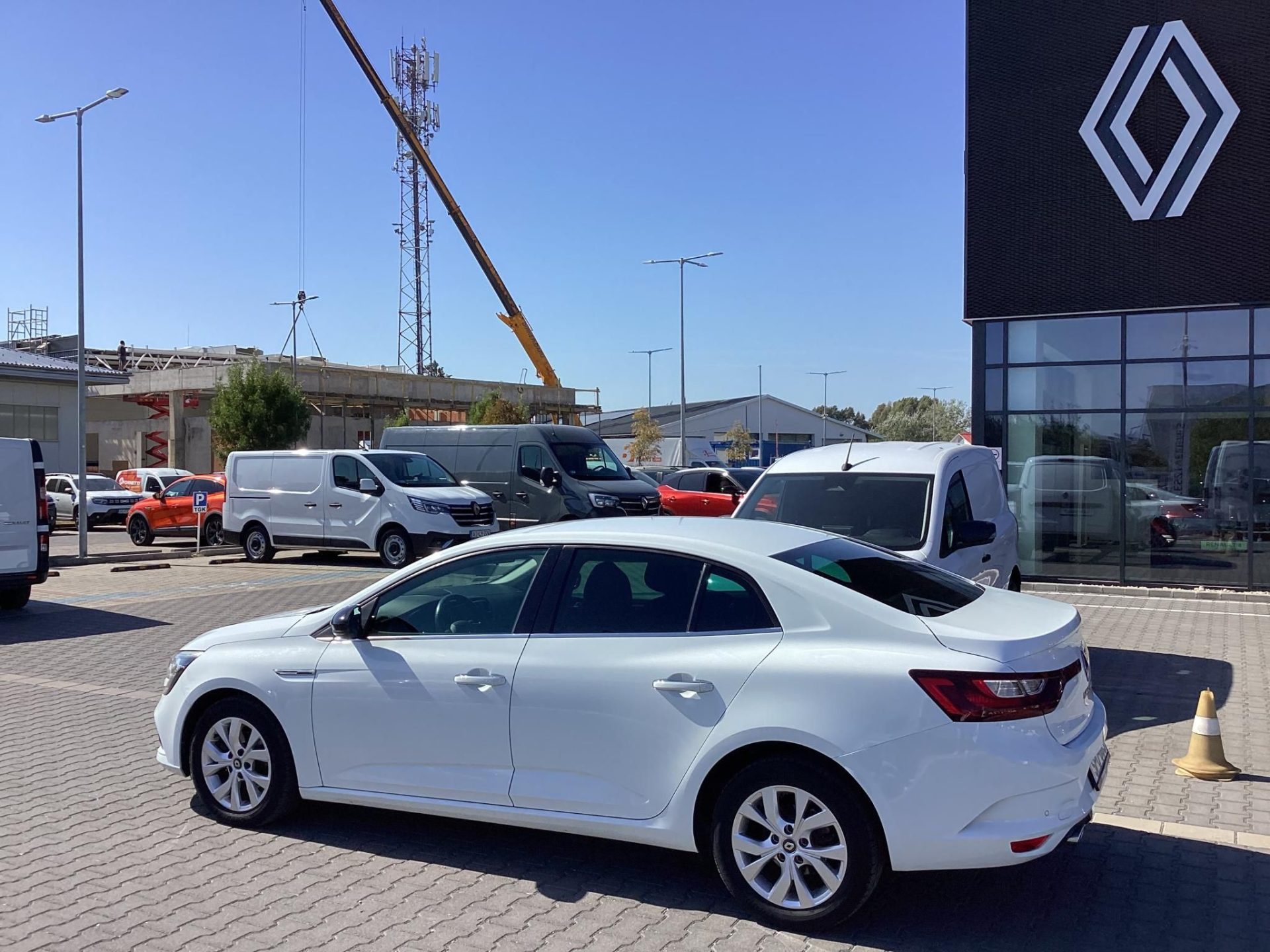 RENAULT MEGANE GrandCoupé 1.5 Blue dCi Limited Plus Mo.-i.1.tul. !NAVI/KEYLESS-GO/RADAR ELÖL-HÁTUL