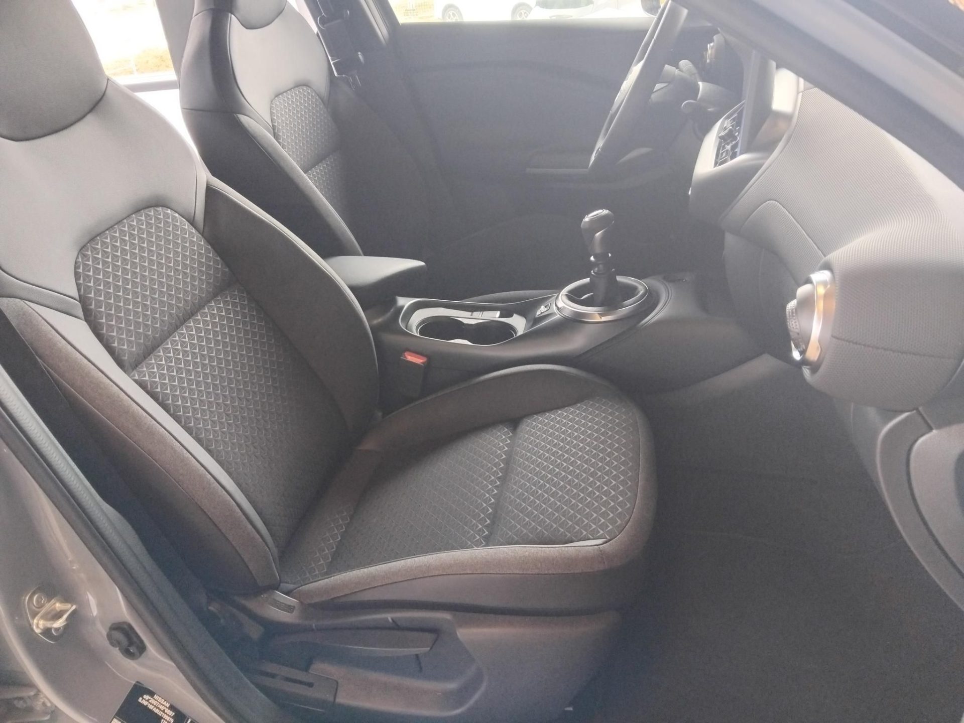 NISSAN JUKE 1.0 DIG-T N-Connecta TÉLI CSOMAGGAL+KÉSZLETRŐL NAGY KEDVEZMÉNNYEL!!!