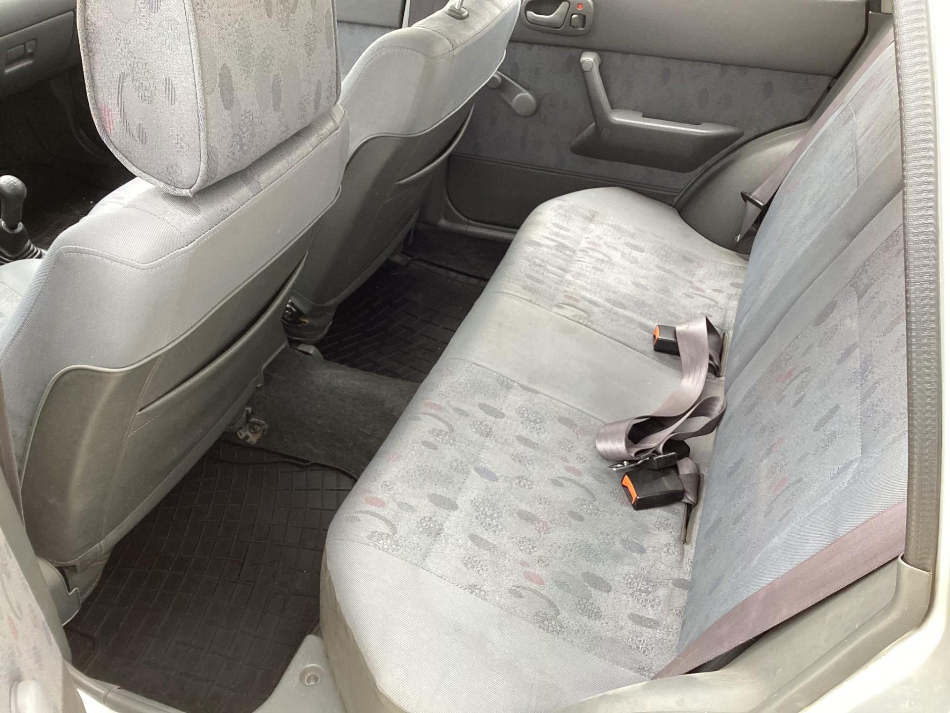 SUZUKI SWIFT 1.3 GLX + KLÍMA !