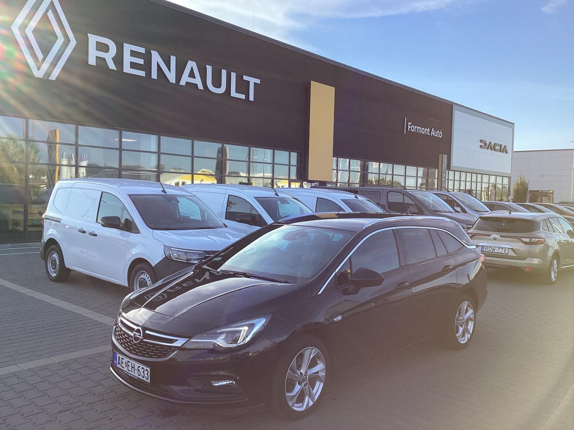OPEL ASTRA Sports Tourer 1.6 CDTI Start-Stop Dynamic 3 éve egy tulaj !