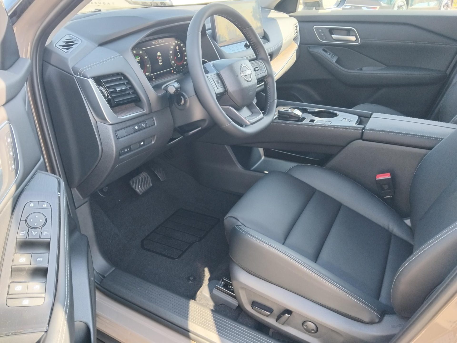 NISSAN X-TRAIL 1.5 e-Power Tekna (Automata) ÚJ MODELL!! NAGY KEDVEZMÉNNYEL+KÉSZLETRŐL!!!