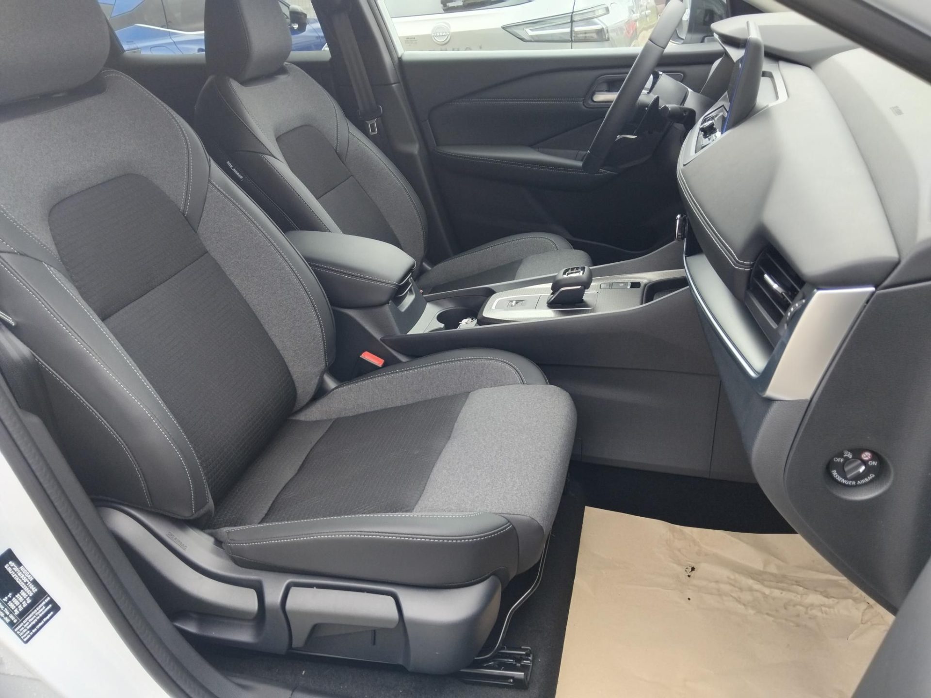 NISSAN QASHQAI 1.3 DIG-T Mild Hybrid N-Connecta X-Tronic NAGY KEDVEZMÉNNYEL KÉSZLETRŐL!!
