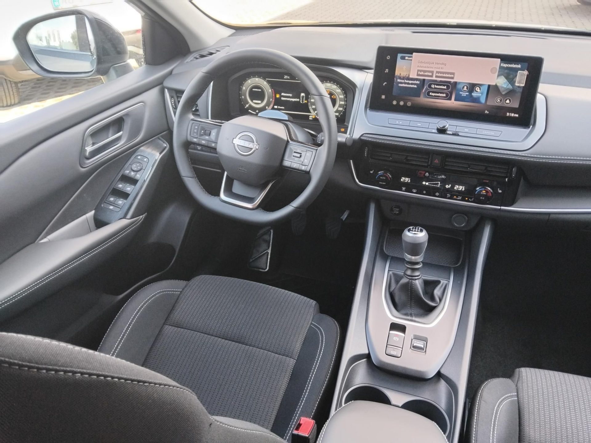 NISSAN QASHQAI 1.3 DIG-T Mild Hybrid Acenta NAGY KEDVEZMÉNNYEL+KÉSZLETRŐL MANUÁLIS VÁLTÓVAL!