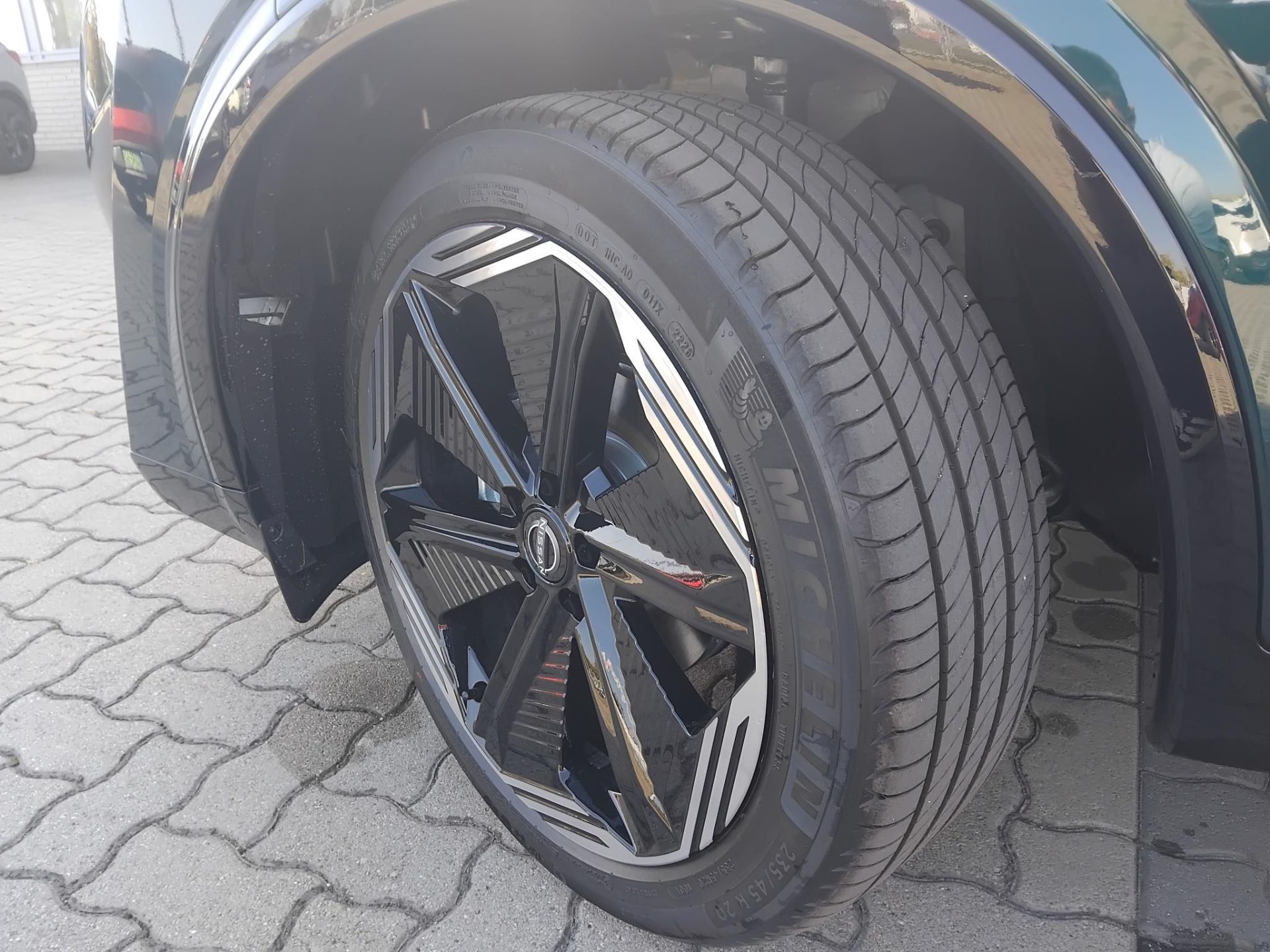 NISSAN QASHQAI 1.3 DIG-T Mild Tekna+ X-Tronic FULL EXTRA!!! KÜLÖNLEGES MÉLYÓCEÁN FÉNYEZZÉSEL! MILLIÓS KEDVEZMÉNNYEL!
